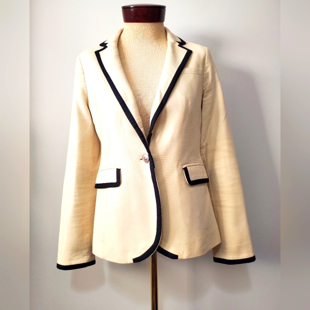Banana Republic Cream Blazer with Black Trim